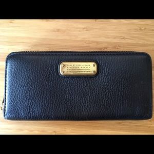 Marc Jacobs Black Leather Wallet